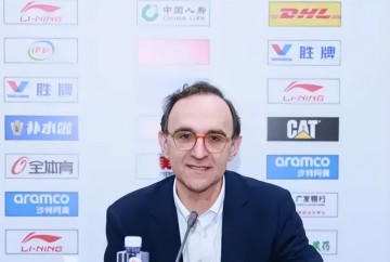 开云体育app-胜广东发布会！乌戈点赞莫兰德与付豪，而付豪致谢主帅帮自己蜕变|篮板球|辽宁男篮|广东男篮|王岚嵚|鄢手骐_新浪体育_新浪新闻